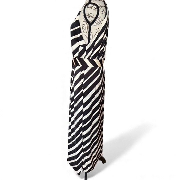 H&M Black & White Diagonal Stripe Wide-Leg Jumpsuit – Size L – NWT - Picture 3 of 11